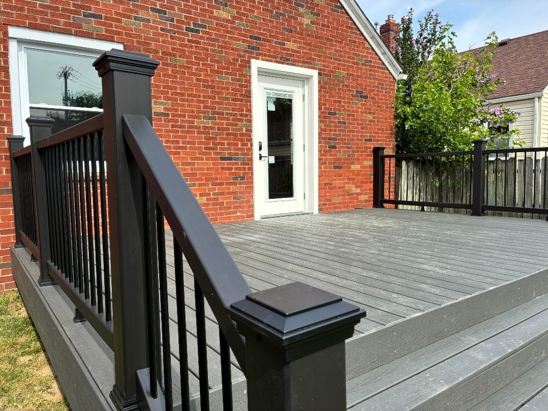 Composite Deck with Steps & Railing